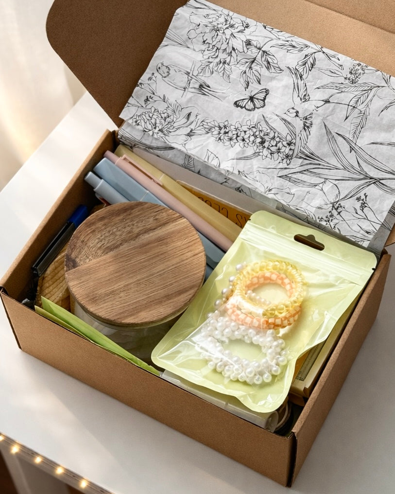 💛Honey Sun — Stationery Box with Candle